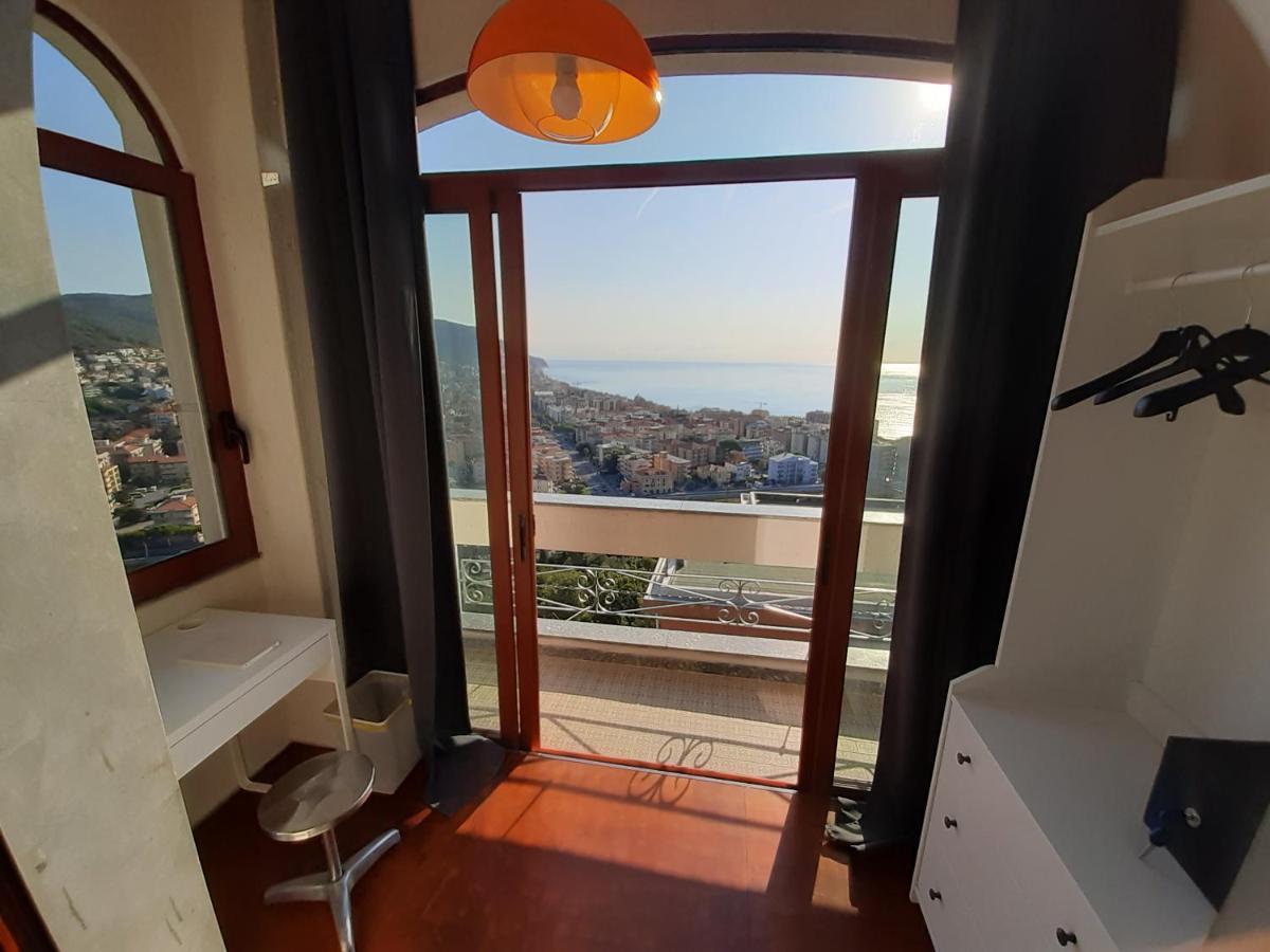 Bressa De Ma Affittacamere, Room & Breakfast Pietra Ligure Eksteriør billede