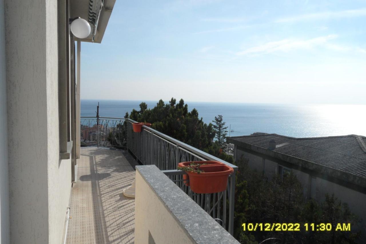 Bressa De Ma Affittacamere, Room & Breakfast Pietra Ligure Eksteriør billede